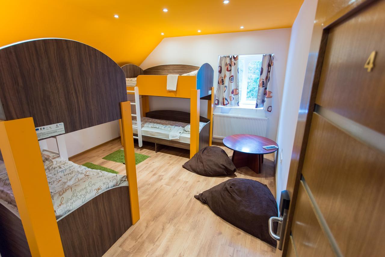 Green Hostel Sfântu-Gheorghe Buitenkant foto