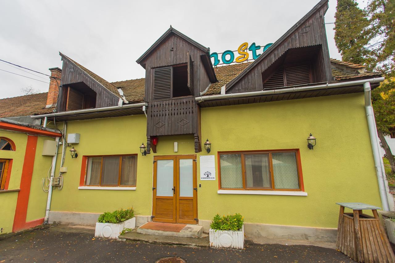 Green Hostel Sfântu-Gheorghe Buitenkant foto